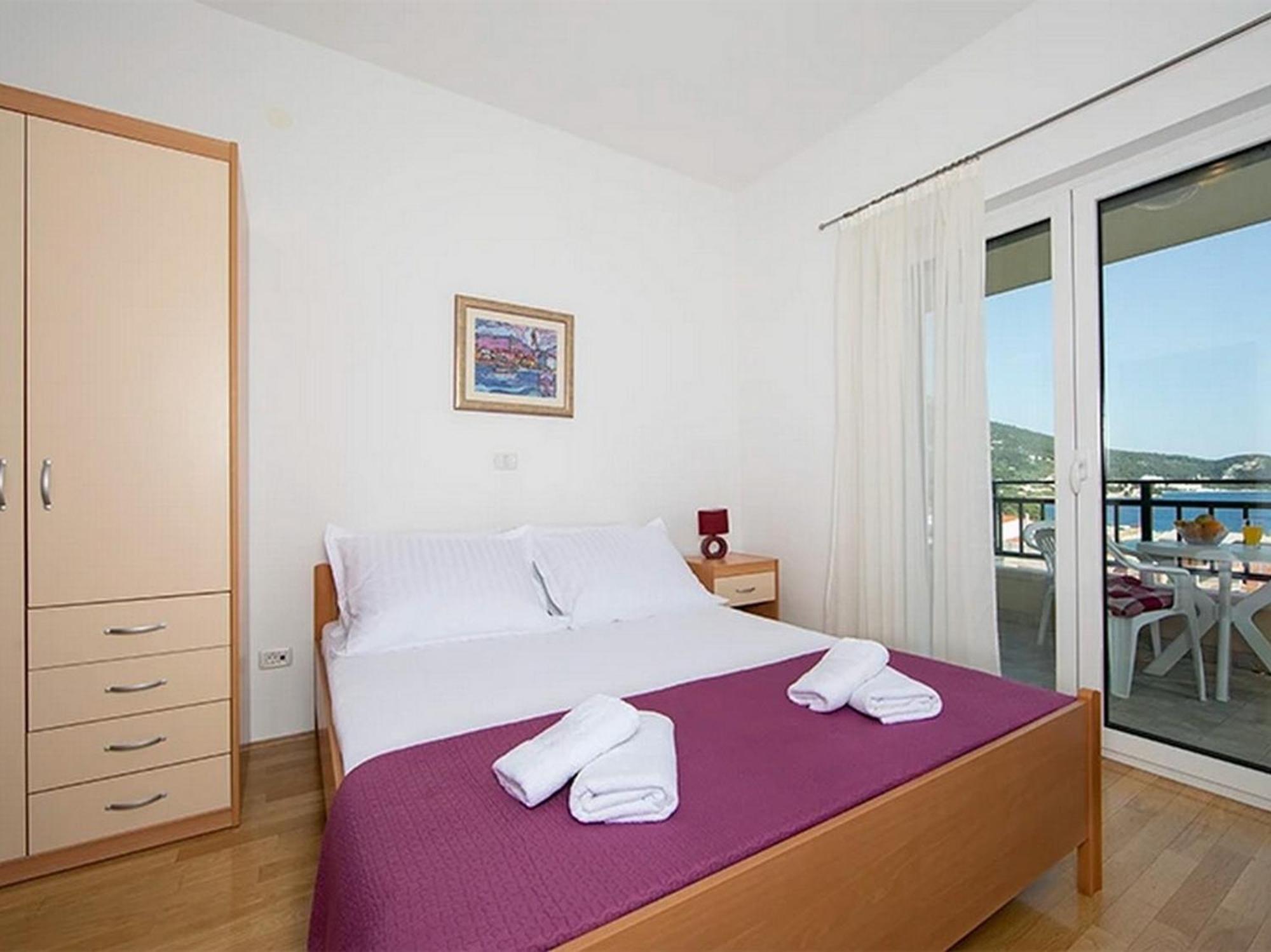 Apartments By The Sea Igrane, Makarska - 17292 Room photo